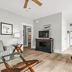 Cinzia Lane Bungalow