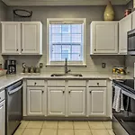 Golf Resort Condo With Pool In North Myrtle Beach!