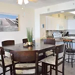 Ashworth 1006 Condo
