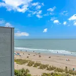 Stunning Oceanfront Condo! Perfect For 4 Guests! Sea Mist 20409