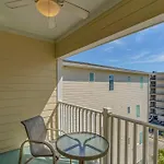 Stunning Ocean Breeze Luxury Villas 4D-Across The Street From The Ocean! Sleeps 10 Guests!