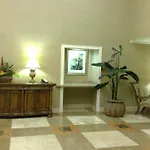 Royal Palms Apartment