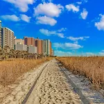 Oceanfront 2 Bedroom 3 Bathroom Unit 539-540 - Sleeps 10