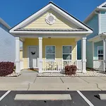 Myrtle Beach Bungalow - Walk To Ocean!