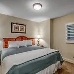 The Island Vista Penthouse 14