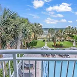 Bright Atmosphere Oceanfront Breakers Sailfish