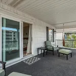 Mahalo House