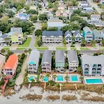 Ocean Quarters Unit A