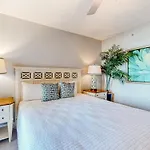 North Beach Towers 213