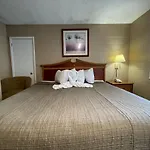 Polynesian Oceanfront Hotel