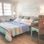 Seaward Escape - Cherry Grove Beach