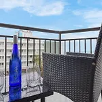 Immense With This 1Br Oceanview Suite 402