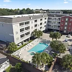 3Bd 2Bth Huge Condo! Golf & Beach Winter Getaway!