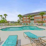 2Br 2Ba Waterfront Villa 10Min To Beach And Market Common