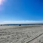 Oceanfront Myrtle Beach Condo With Balcony And Views!