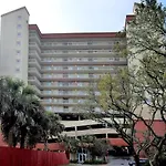 Malibu Pointe - 602
