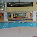 Malibu Pointe - 602