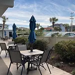 Gold Coast Cottage 407