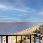 The Beach House At Palace Resort 1911