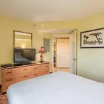 Bay View 1011, City View, 4Ppl