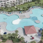 Stunning Hidden Gem W/ 2 Pools Beach Golf & Shops