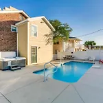 Brick House - 2Nd Row - Beach House - Crescent Beach