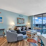 Hosteeva Oceanview Amazing Condo