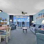 Hosteeva Atlantica Towers Condo W Balcony