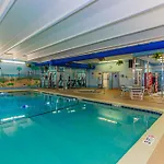 Beach Colony Oceanfront 1Bed/1Ba Condo Free Wifi & Parking