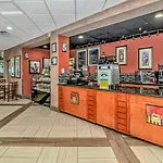 Oceanfront Studio With Massive Indoor Waterpark! Water Slides And More! Dunes Village Resort 347