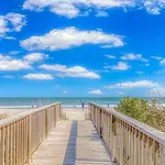 Good Time Charlies Oceanfront Retreat