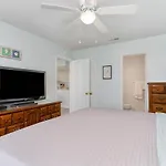 Lazy Days Beach Getaway