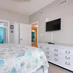 2501 S Ocean Blvd, 0813 - Ocean View Sleeps 8