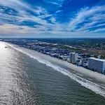 0511 Waters Edge Resort Condo