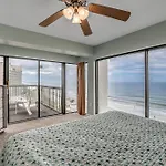 Savoy Penthouse 601