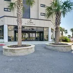 Renovated Oceanfront Resort Condo With Balcony