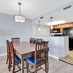 Sun-Filled Beachfront 2Br Condo At Dunes Village Resort