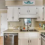 Myrtle Beach Vacation Rental - Walk To The Ocean!