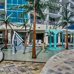 Great 2 Bedroom - Oceans One 1008
