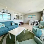 Hosteeva Atlantica Oceanfront Condo