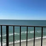 On The Sand Beachfront Condo, Newly Renovated