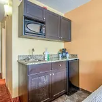 Landmark Resort Courtyard View - Unit 1408