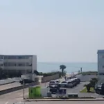 Myrtle Beach Oceanview! 1St Floor-Shore Beats Work