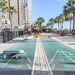 Breakers Resort -876