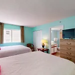 Roxanne Towers 1101