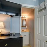 North Myrtle Beach Condo With Beach Access And Views!