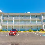 First Floor 2 Bedroom Condo With Golf Course Views-Magnolia Place 101 - Sleeps 6 Guests!