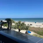 Stylish Oceanfront Condo Sleeps 4!