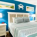 Oceanfront Modern W Lazy River Near Boardwalk