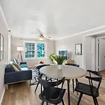 Beach Style 2Br W Parking 2Min Walk To Beach